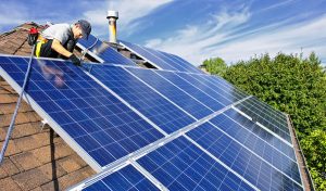 Service d'installation de photovoltaïque et tuiles photovoltaïques à Crach